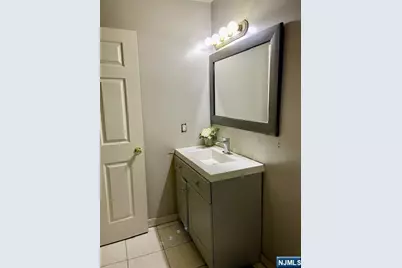539 Union Avenue 11 #11, Irvington, NJ 07111 - Photo 7