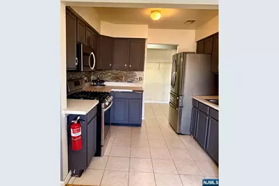 539 Union Avenue 11 #11, Irvington, NJ 07111 - Photo 15