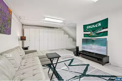 25 Vela Way, Edgewater, NJ 07020 - Photo 31