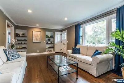 354 Plaza Road, Fair Lawn, NJ 07410 - Photo 3