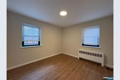 2329 Hudson Terrace C3 #C3, Fort Lee, NJ 07024 - Photo 37