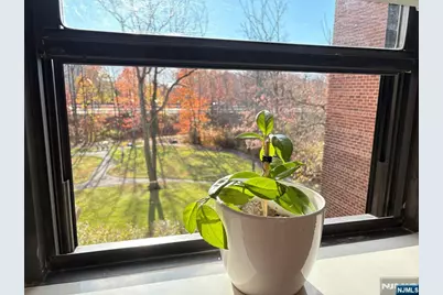 2329 Hudson Terrace C3 #C3, Fort Lee, NJ 07024 - Photo 15