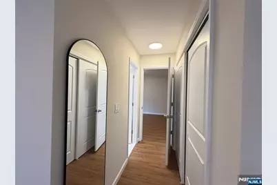 2329 Hudson Terrace C3 #C3, Fort Lee, NJ 07024 - Photo 43