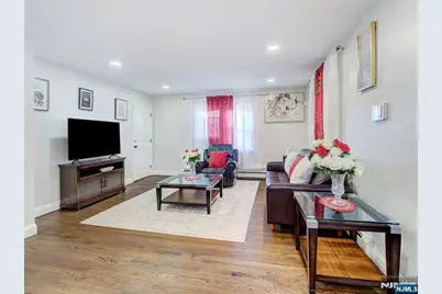 38 Orchard Place, Irvington, NJ 07111 - Photo 3