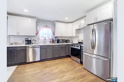 38 Orchard Place, Irvington, NJ 07111 - Photo 5