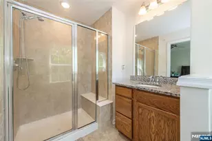 9 Landmark Ln 1003, Fair Lawn, NJ 07410 - Photo 13