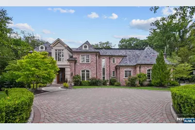 29 N Church Road, Saddle River, NJ 07458 - Photo 1