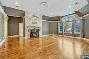 29 N Church Rd, Saddle River, NJ 07458 - Photo 21