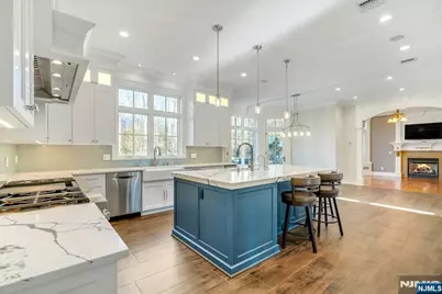 29 N Church Road, Saddle River, NJ 07458 - Photo 9