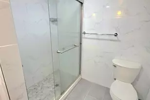 201 Riverdale Dr, Fort Lee, NJ 07024 - Photo 13