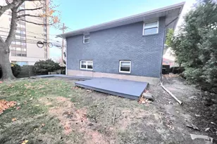 201 Riverdale Dr, Fort Lee, NJ 07024 - Photo 15