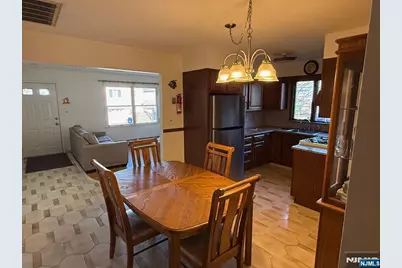 581 Broad Street 2 #2, Carlstadt, NJ 07072 - Photo 5