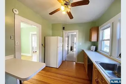 51 Homestead Avenue 1 #1, Palisades Park, NJ 07650 - Photo 5