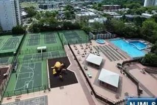 2000 Linwood Ave 10M, Fort Lee, NJ 07024 - Photo 21