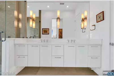 200 N Ocean Avenue 13 #13, Long Branch, NJ 07740 - Photo 29