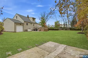 20 Dojean Ct, Bergenfield, NJ 07621 - Photo 29