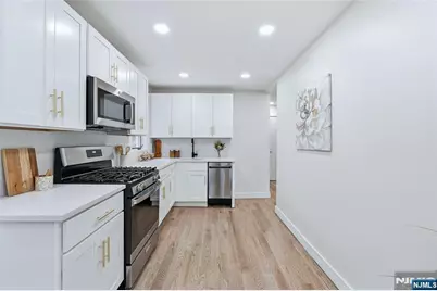 20 Dojean Court, Bergenfield, NJ 07621 - Photo 9