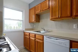 395 Park Street 395G, Hackensack, NJ 07601 - Photo 13