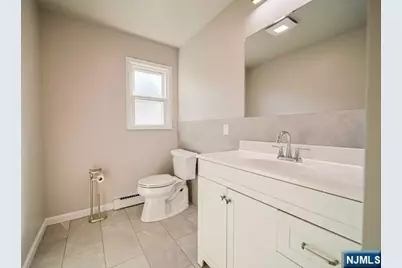 526 Orchard Avenue 1 #1, Palisades Park, NJ 07650 - Photo 11