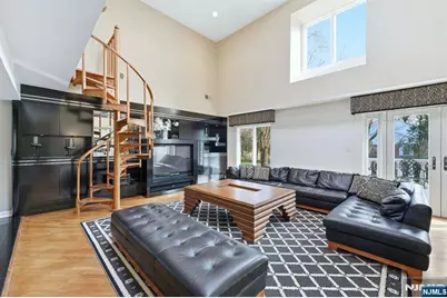 425 Saddle Back Trail, Franklin Lakes, NJ 07417 - Photo 9