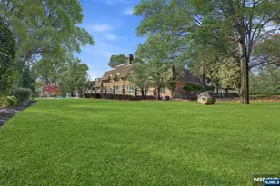 425 Saddle Back Trail, Franklin Lakes, NJ 07417 - Photo 23