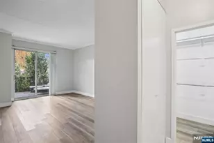 1077 River Road Th5, Edgewater, NJ 07020 - Photo 11