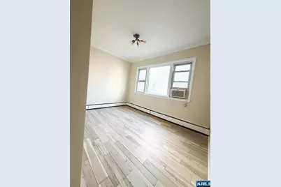 6013 Buchanan Place, West New York, NJ 07093 - Photo 13