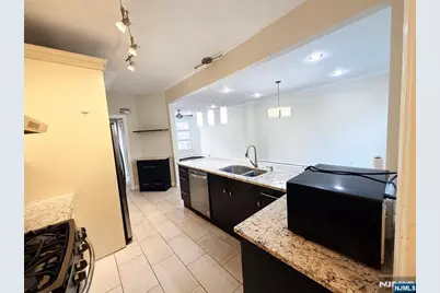 6013 Buchanan Place, West New York, NJ 07093 - Photo 7