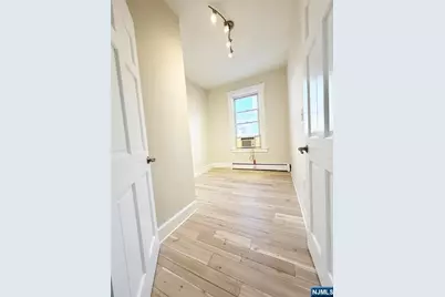 6013 Buchanan Place, West New York, NJ 07093 - Photo 11