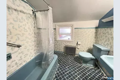 50 Ridge Road 2 #2, Lyndhurst Township, NJ 07071 - Photo 7