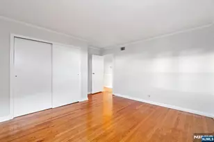 5 Washington Ave, Cliffside Park, NJ 07010 - Photo 13