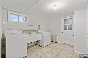 5 Washington Ave, Cliffside Park, NJ 07010 - Photo 29