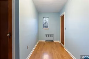 15 Edgewater Rd, Cliffside Park, NJ 07010 - Photo 19