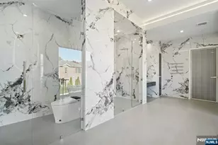 16 Priscilla Ln, Englewood Cliffs, NJ 07632 - Photo 11