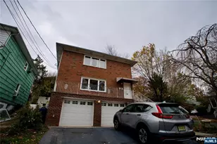 524 Studio Road 1, Ridgefield, NJ 07657 - Photo 3