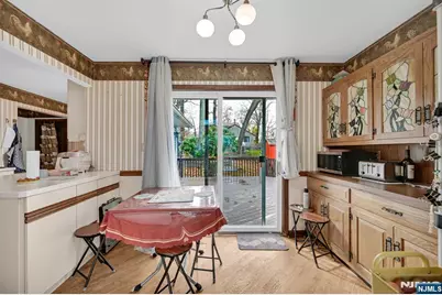 699 Shore Road, West Milford, NJ 07421 - Photo 15