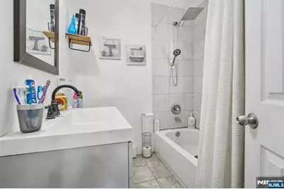 20 Division Avenue 1 #1, Garfield, NJ 07026 - Photo 11