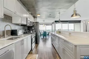 6 Horizon Road 411, Fort Lee, NJ 07024 - Photo 11