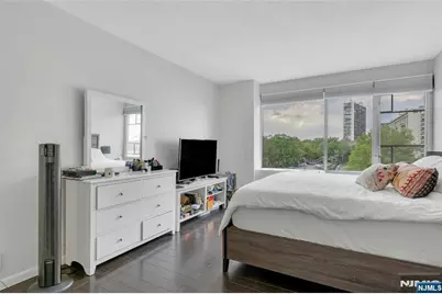6 Horizon Road 411 #411, Fort Lee, NJ 07024 - Photo 15