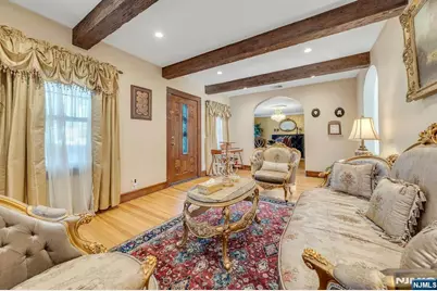 232 W Midland Avenue, Paramus, NJ 07652 - Photo 7