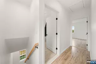 174 Pleasant Ave, Bergenfield, NJ 07621 - Photo 7