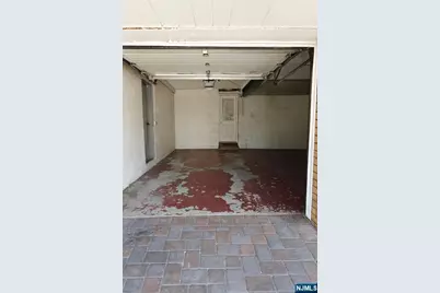 315 13th Street 2 #2, Palisades Park, NJ 07650 - Photo 15