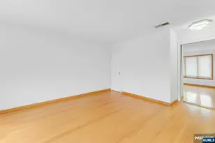 315 13th Street 2, Palisades Park, NJ 07650 - Photo 9