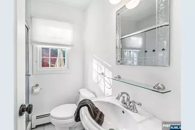 27 Pine Hill Road, Old Tappan, NJ 07675 - Photo 13