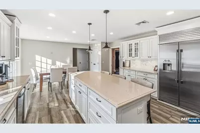 27 Pine Hill Road, Old Tappan, NJ 07675 - Photo 11