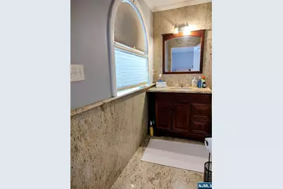115B Orchard Street, Elmwood Park, NJ 07407 - Photo 19