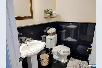 115B Orchard Street, Elmwood Park, NJ 07407 - Photo 11