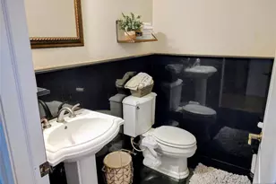 115B Orchard St, Elmwood Park, NJ 07407 - Photo 11