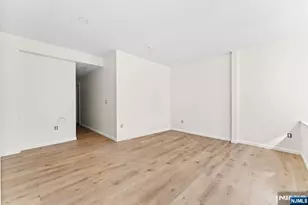 585 McChesney St, Orange, NJ 07050 - Photo 3