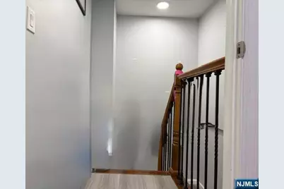 22 Humphrey Street 2nd Fl. #2nd Fl., Englewood, NJ 07631 - Photo 3